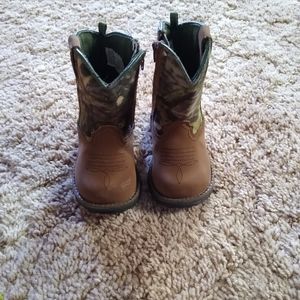 Camo cowboy boots